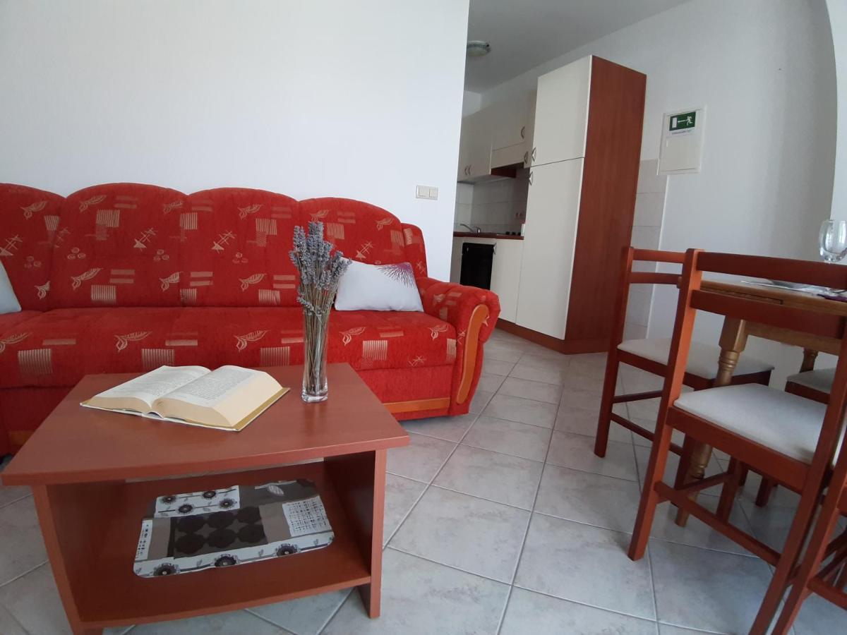 Apartments Mihael مالينسكا المظهر الخارجي الصورة