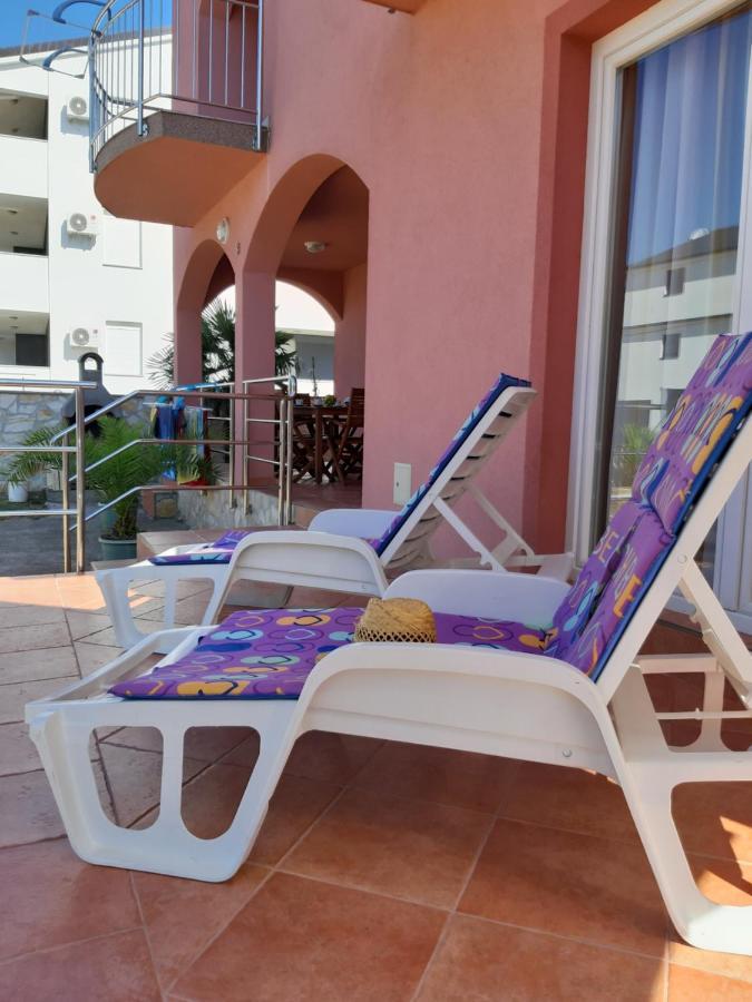Apartments Mihael مالينسكا المظهر الخارجي الصورة